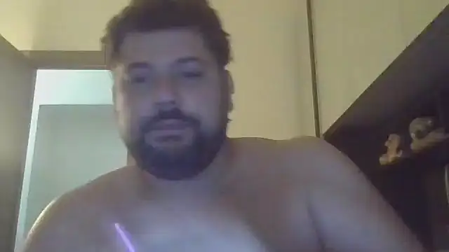 giuseppelovisi85 online show from 10-19-25, 08:20