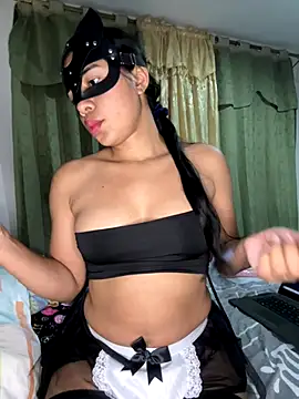 Snapshot of Kyra__Rose chatting on 11-09-25, 03:27 Kyra Rose online show from 11-09-25, 03:27