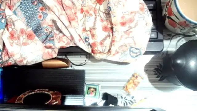 Snapshot of Indianpeaches chatting on 10-28-25, 05:55 Indianpeaches online show from 10-28-25, 05:55