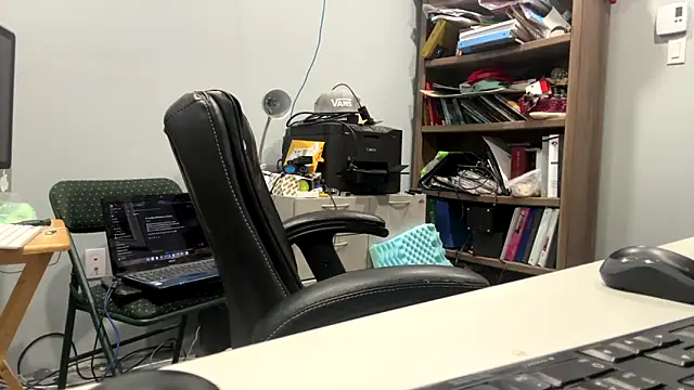 frankyjones8989 online show from 11-15-25, 04:10