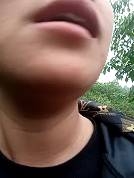 Milan6789 online show from 04-18-26, 12:03