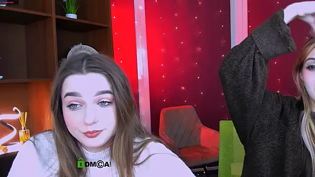 luna tin online show from 11-18-25, 05:45