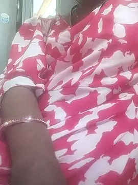 Snapshot of hotmahitha chatting on 05-15-26, 01:45 hotmahitha online show from 05-15-26, 01:45