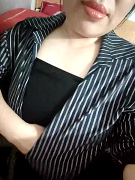 Julyy08 online show from 09-30-25, 10:31