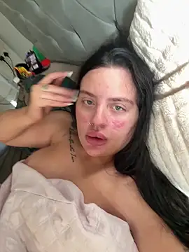 Snapshot of Victoriasteel chatting on 09-16-25, 07:53 Victoriasteel online show from 09-16-25, 07:53