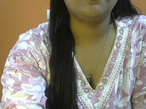 Queenxxx98 online show from 12-20-25, 06:04