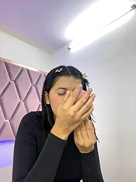 MaskedGirl  online show from 09-28-25, 11:59