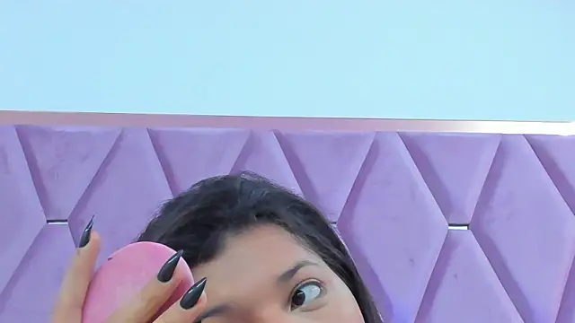 MaskedGirl  online show from 10-17-25, 11:46