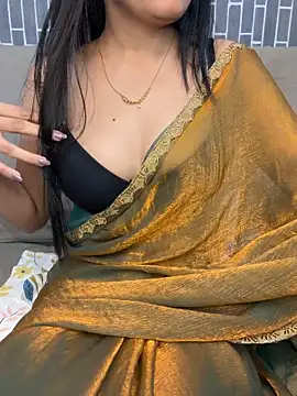 Snapshot of Riya-6969 chatting on 06-05-26, 05:51 Riya-6969 online show from 06-05-26, 05:51