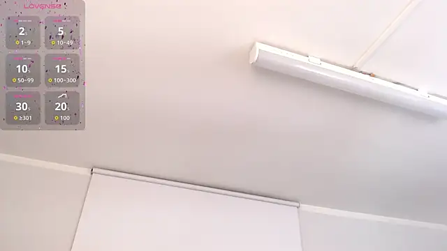 Snapshot of linda_morgan1 chatting on 11-26-25, 12:28 linda morgan1 online show from 11-26-25, 12:28