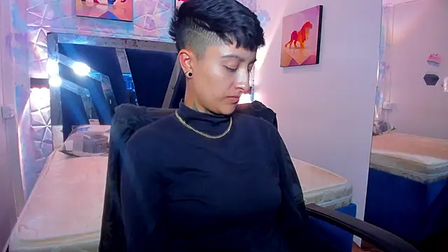 abby thommson1 online show from 10-16-25, 04:13