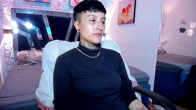 abby thommson1 online show from 10-17-25, 04:04