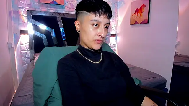 abby thommson1 online show from 10-25-25, 04:20