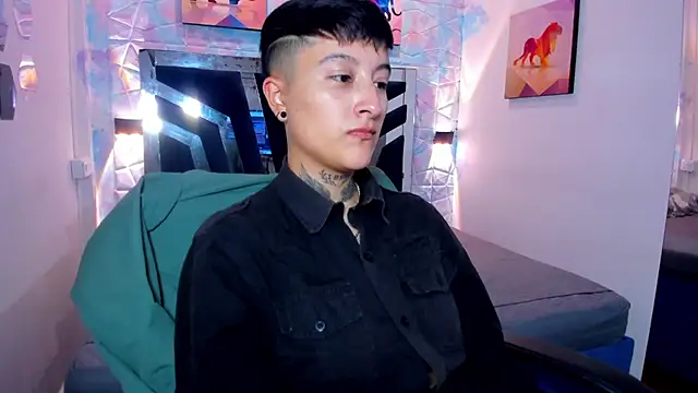 abby thommson1 online show from 10-28-25, 04:27