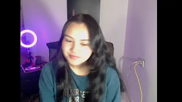 Snapshot of crazy_daniela chatting on 10-15-25, 12:38 crazy daniela online show from 10-15-25, 12:38