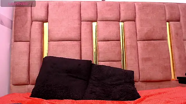 KENDALL ART online show from 09-24-25, 07:06