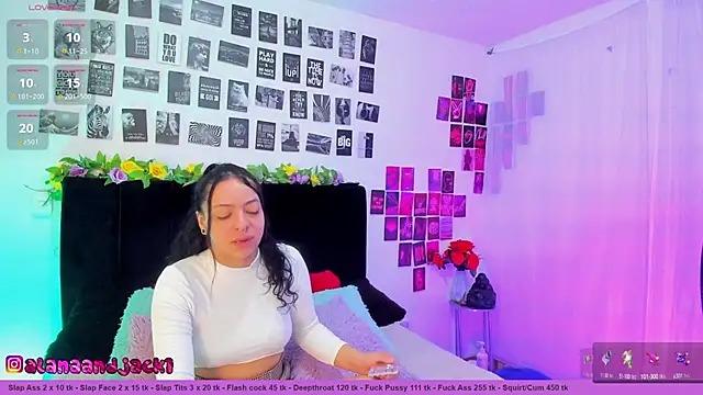 Snapshot of Sarahandzack chatting on 09-13-25, 05:24 Sarahandzack online show from 09-13-25, 05:24