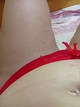 Snapshot of Ravena2290 chatting on 09-27-25, 04:06 Ravena2290 online show from 09-27-25, 04:06