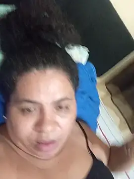 Snapshot of Ravena2290 chatting on 11-18-25, 11:48 Ravena2290 online show from 11-18-25, 11:48