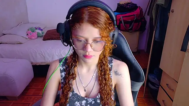 Birdie 0 online show from 12-18-25, 12:55