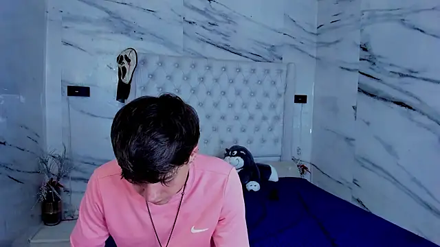 Ari and Storm online show from 02-05-26, 12:59