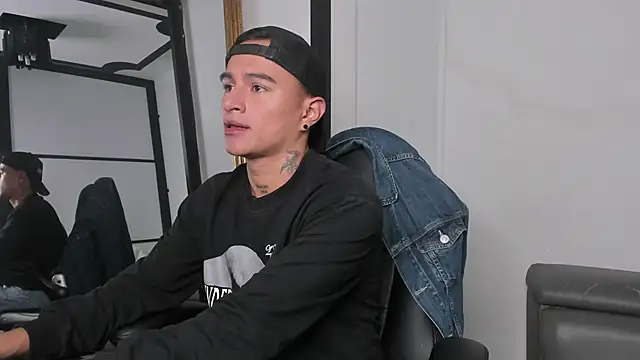 LiamDeep online show from 09-30-25, 04:56