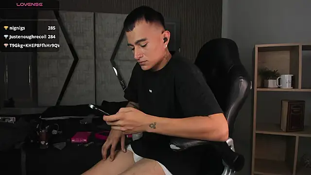 LiamDeep online show from 02-13-26, 10:39