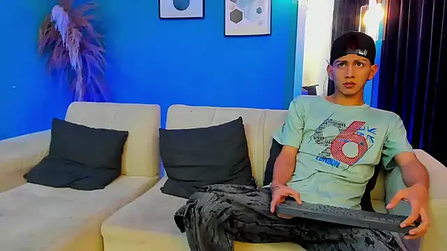 Marcus and Tony online show from 02-18-26, 03:35