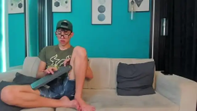 Marcus and Tony online show from 03-21-26, 03:44