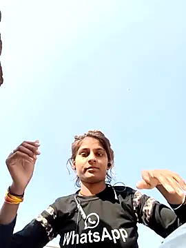 Snapshot of Jyoti_thakurr chatting on 11-11-25, 04:56 Jyoti thakurr online show from 11-11-25, 04:56