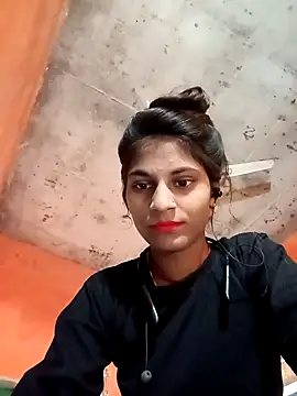 Snapshot of Jyoti_thakurr chatting on 11-14-25, 05:39 Jyoti thakurr online show from 11-14-25, 05:39