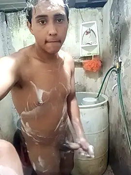 lalop221 online show from 10-21-25, 03:40