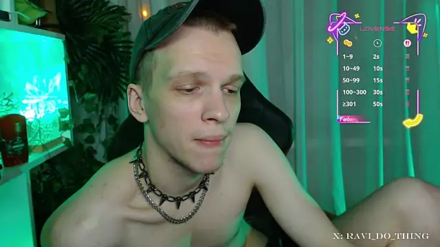 frozen boy online show from 12-15-25, 04:55