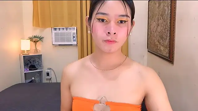 Snapshot of sassymimi69 chatting on 03-25-26, 01:50 sassymimi69 online show from 03-25-26, 01:50