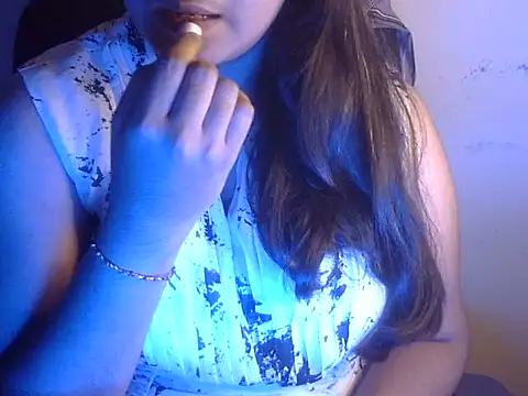 Aanya Hazel online show from 09-22-25, 09:17