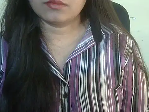 Aanya Hazel online show from 12-18-25, 08:26