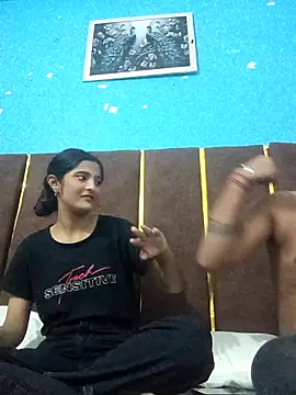 romantic couple1 online show from 09-15-25, 01:05