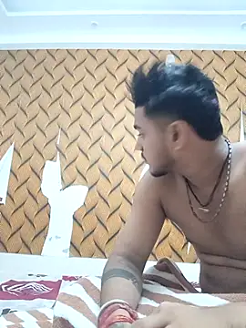 romantic couple1 online show from 10-03-25, 05:26