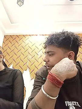 romantic couple1 online show from 03-13-26, 01:01