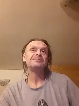 Kuba Gd online show from 12-04-24, 01:58