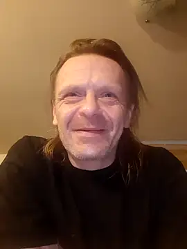 Kuba Gd online show from 02-19-25, 02:34