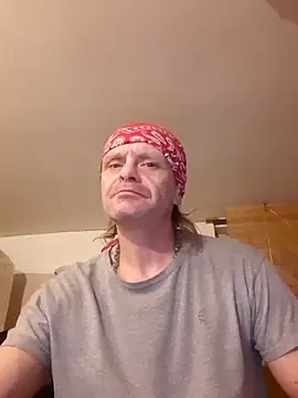 Kuba Gd online show from 02-27-25, 05:45