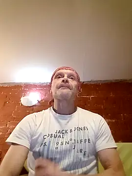 Kuba Gd online show from 10-08-25, 03:26