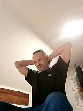 Kuba Gd online show from 03-04-26, 07:53