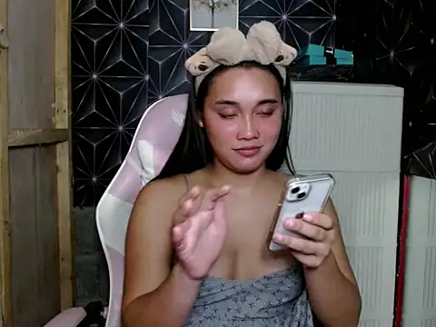 Snapshot of asian_cumstarrhian chatting on 09-22-25, 03:52 asian cumstarrhian online show from 09-22-25, 03:52