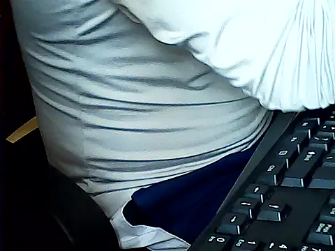 Snapshot of hotboydon2495 chatting on 10-27-25, 01:20 hotboydon2495 online show from 10-27-25, 01:20
