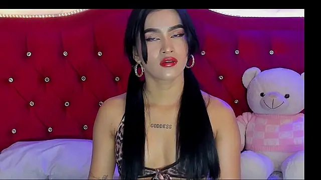 Lizzy LaBelle online show from 10-30-25, 12:01