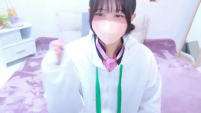 Hinata Sun online show from 07-26-26, 11:50