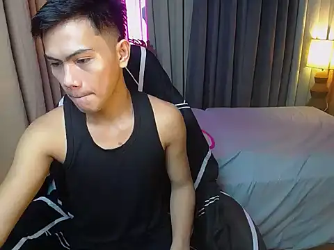 alex cummer online show from 11-26-25, 04:19