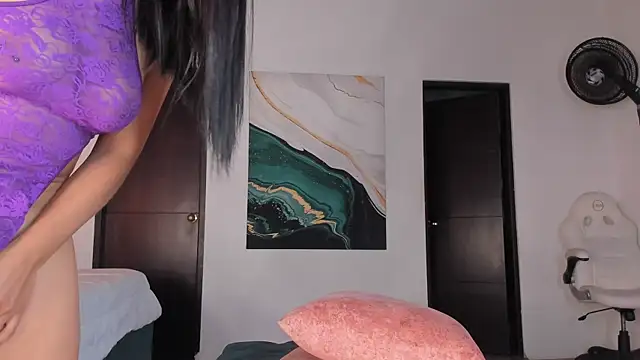 Sofi Moreno online show from 10-28-25, 12:41